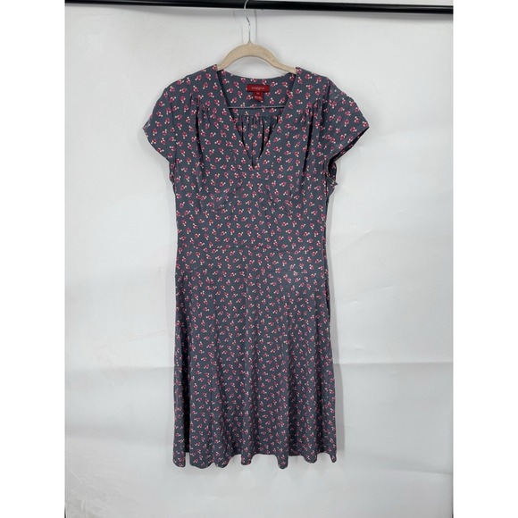 Sundance Dresses & Skirts - Floral Short-Sleeve V-Neck Midi Dress in Charcoal with Pink Print